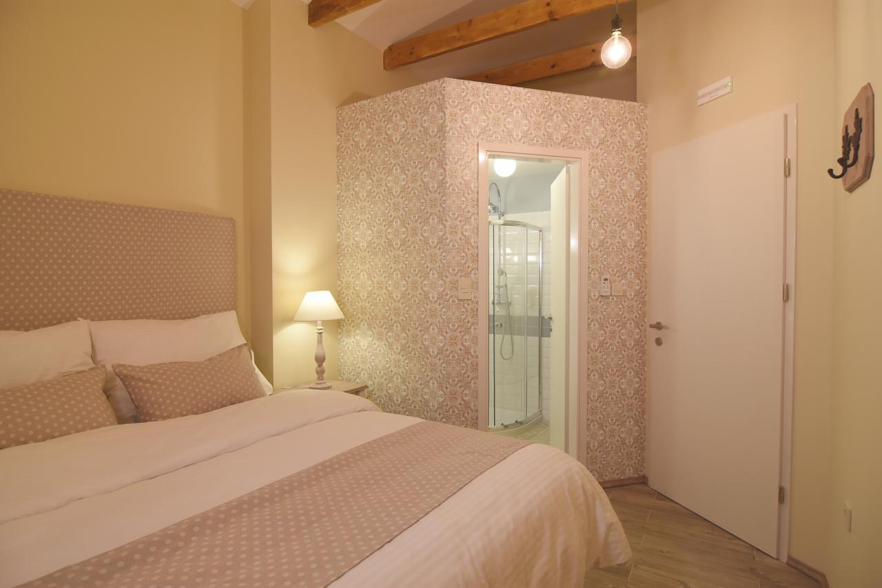 Janez Rooms Ljubljana Exteriör bild