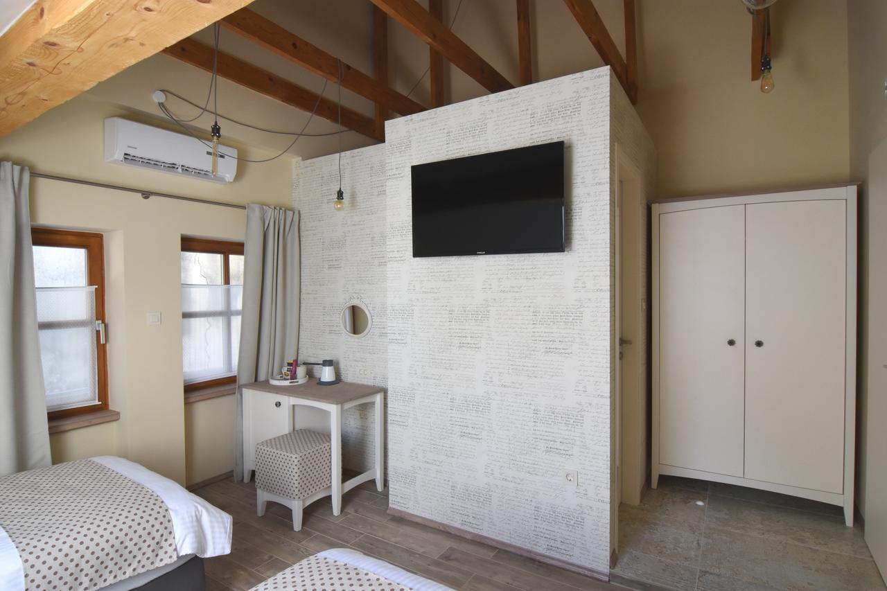 Janez Rooms Ljubljana Exteriör bild