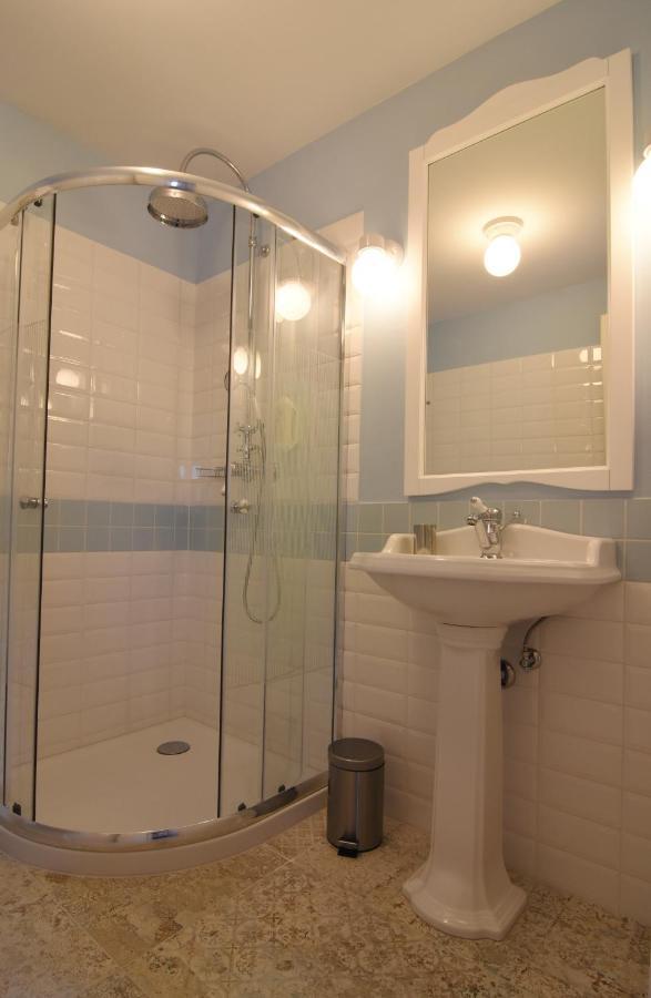 Janez Rooms Ljubljana Exteriör bild
